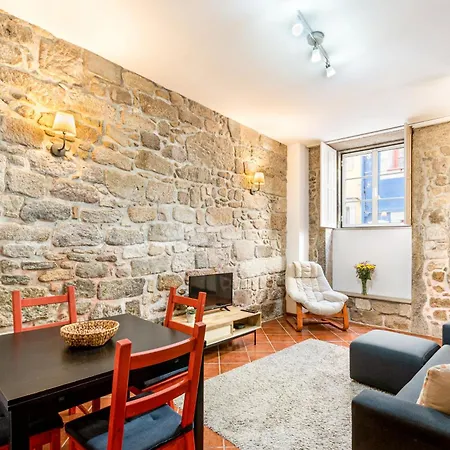 Casa Da Se Historic Next To Cathedral By Se *